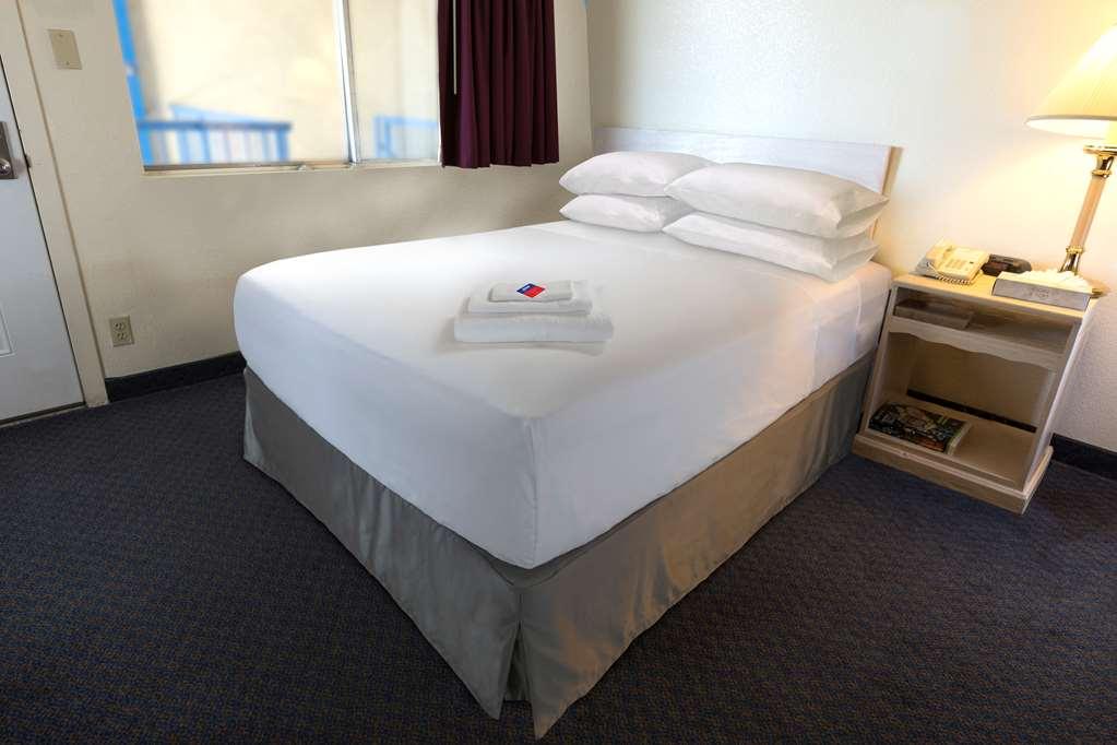 Americas Best Value Inn Holly Springs Zimmer foto